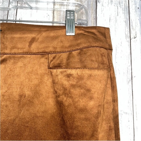 Loft Brown Suade Soft Pants - Picture 3 of 6